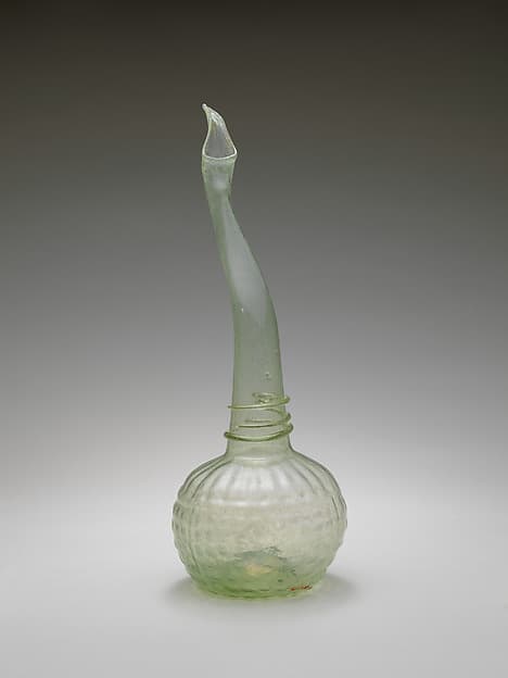Swan-Neck Bottle (Ashkdan)