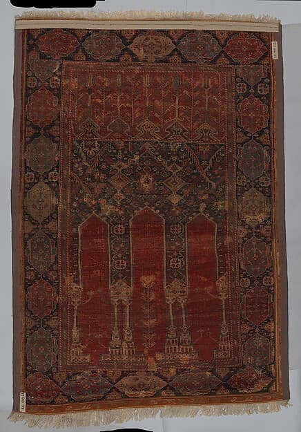 Prayer Rug with Coupled Columns