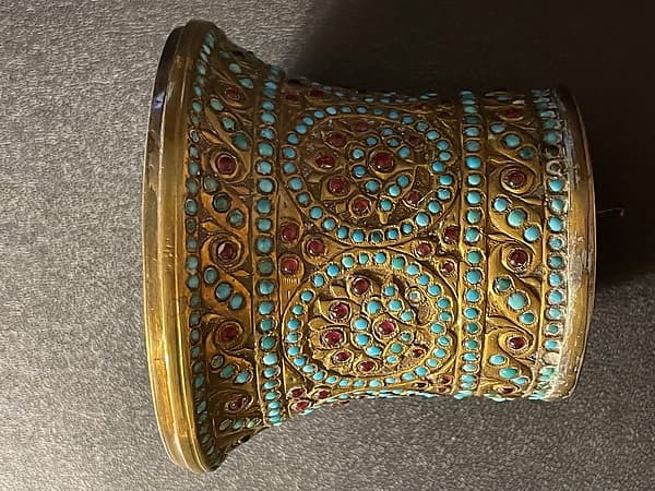 Turquoise Element of a Huqqa