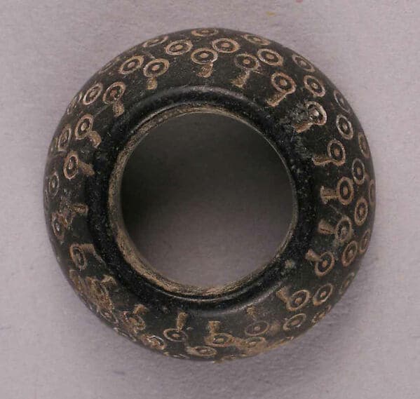Button or Bead