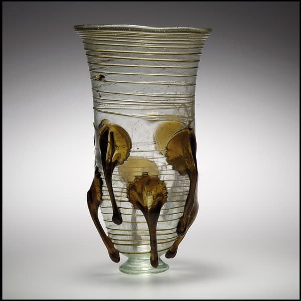 Glass "Claw" Beaker