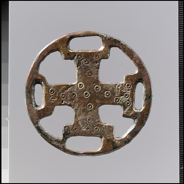 Openwork Belt Fitting