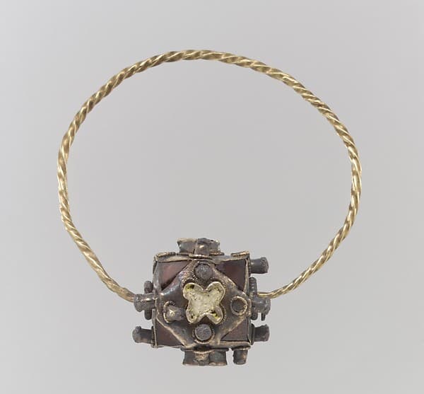 One of a Pair of Gold Earrings with Garnets