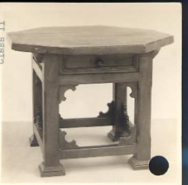Table, Octagonal