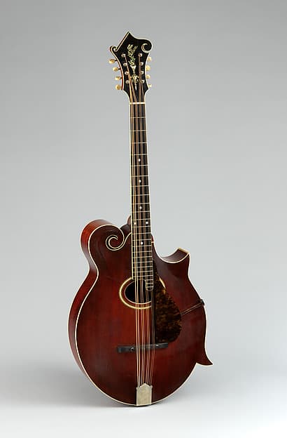 Mandocello, by Gibson Mandolin-Guitar Manufacturing Co., Ltd.