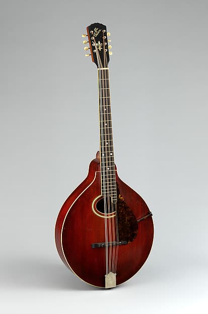 Mandocello, by Gibson Mandolin-Guitar Manufacturing Co., Ltd.