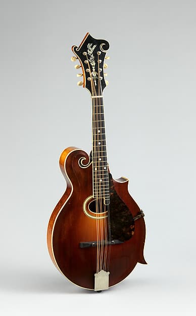 Mandola, by Gibson Mandolin-Guitar Manufacturing Co., Ltd.