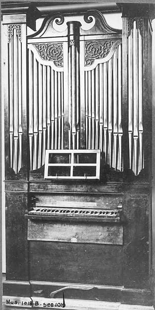 Chamber Organ, by Thomas Chapman