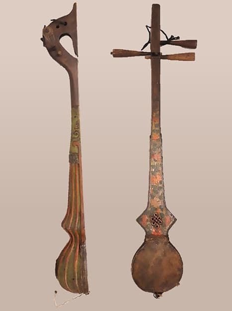 Sgra-Snyan, by Unknown Maker