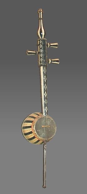 Kāmanche (کمچ)