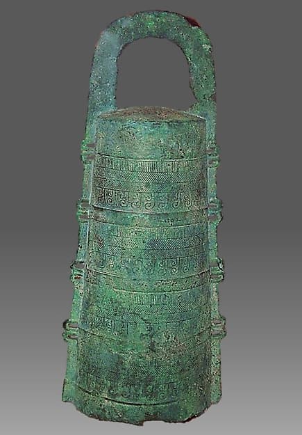 Dōtaku ( 銅鐸 )