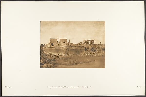 Vue générale de l'île de Philae, prise de la pointe Sud de l'île de Begueh, by Maxime Du Camp
