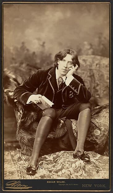 Oscar Wilde, by Napoleon Sarony