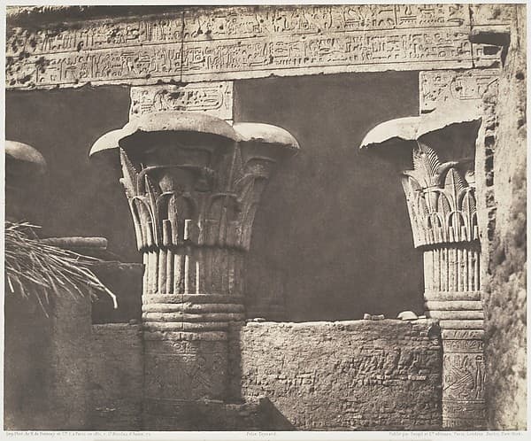 Esneh (Latopolis), Construction Ensablée - Architrave, Fûts et Chapiteaux, by Félix Teynard