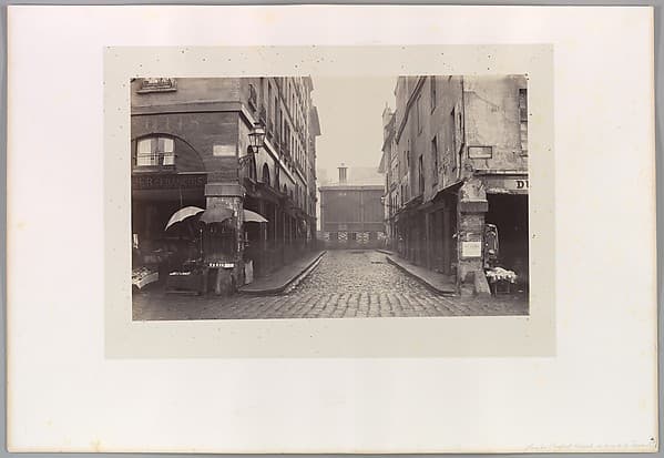 Rue du Contrat-Social, de la rue de la Tonnellerie, by Charles Marville