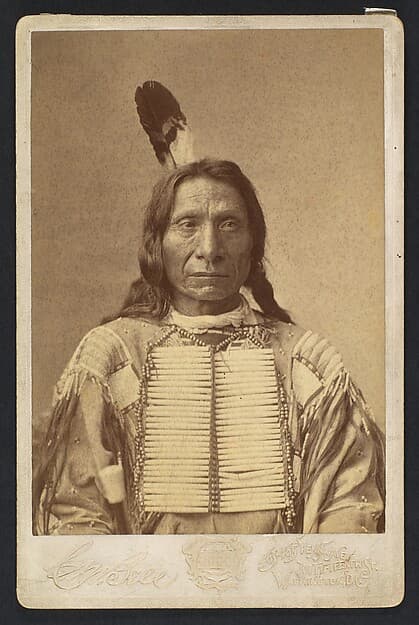 Maȟpíya Lúta (Red Cloud), by Charles Milton Bell