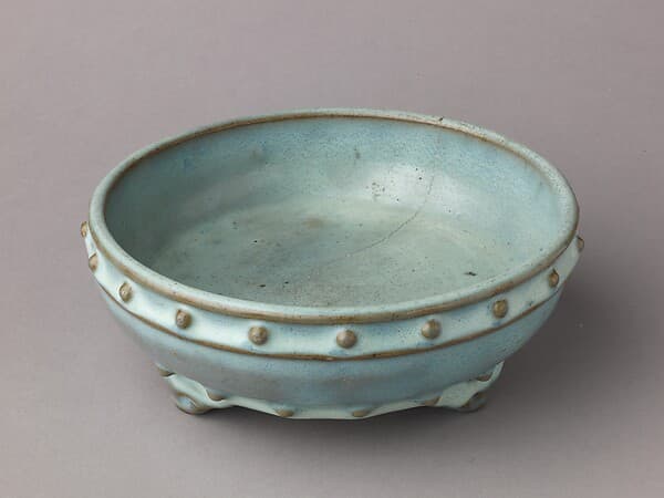 Bulb bowl, Numbered Jun ware, by Chinese
