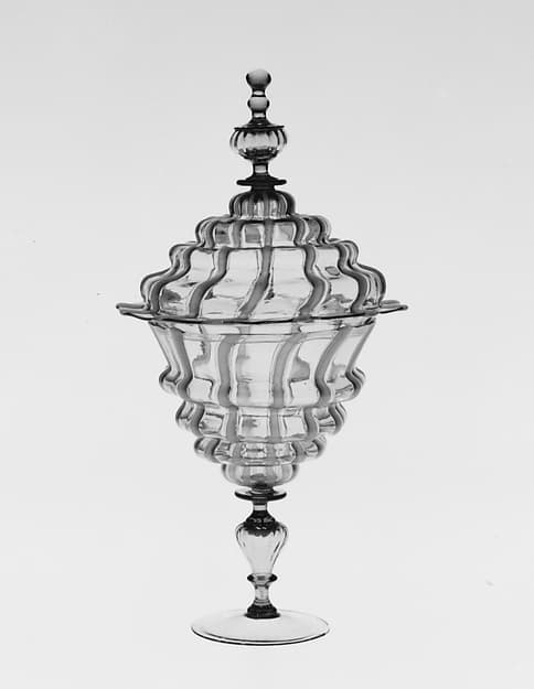 Covered sweetmeat dish, by Antonio Salviati