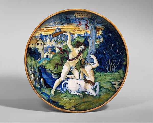 Dish (coppa): Hercules slays the centaur Nessus, by Maestro Giorgio Andreoli