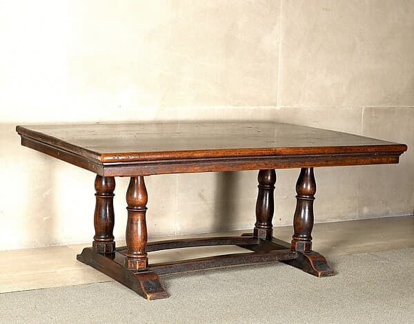 Oblong Table